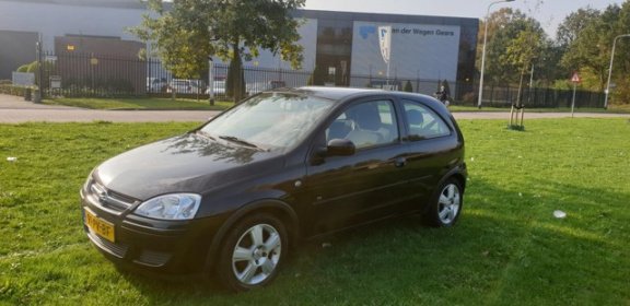 Opel Corsa - 1.2-16V Full Rhythm Navi airco cruis control cv op afs elekramen stuurbkr nw apk - 1