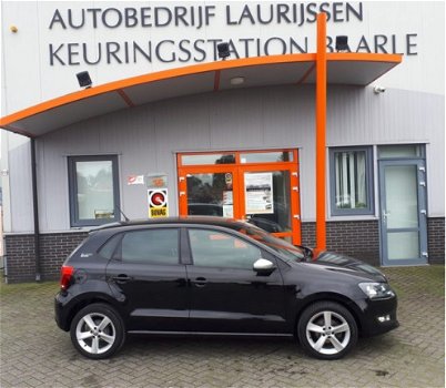 Volkswagen Polo - 1.2 BLACK EDITION, CRUISE CONTROLE, STOELVERWARMNG - 1