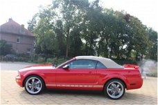 Ford Mustang - USA 4.0 V6