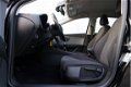 Seat Leon - 1.2 TSI Style 110 pk BTW-auto/ Climate/ Cruise-controle/ Telefoon/ Multi.stuur/ Park.sen - 1 - Thumbnail
