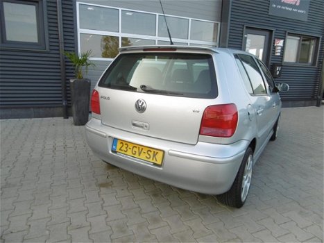 Volkswagen Polo - 1.4-16V Trendline Airco 5 Deurs - 1