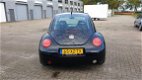 Volkswagen New Beetle - 2.0 Highline Zeer nette en perfect rijdende New Beetle Airco Electr pakket A - 1 - Thumbnail