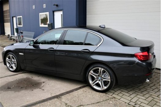 BMW 5-serie - bjr 2011 221kW/300pk 535d High Executive | Panoramadak | Trekhaak | Leder | Bi-xenon | - 1