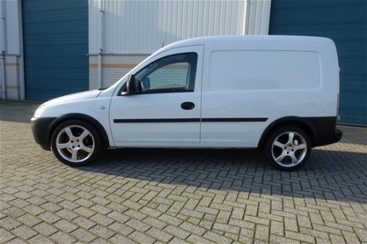 Opel Combo - 1.3 CDTi l.m. velgen - 1