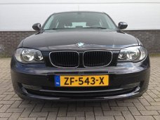 BMW 1-serie - 116i Business Line Airco (ECC), LM velgen, parkeersensoren achter