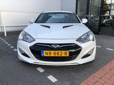 Hyundai Genesis - 2.0 Turbo | Leer | Navi | 275 + PK getuned - 1