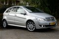 Mercedes-Benz B-klasse - 200 / 136 PK / Airco / Elec pakket / Pdc / Allu velgen / Goed onderhouden - 1 - Thumbnail