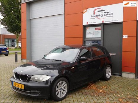 BMW 1-serie - 118d High Executive APK AIRCO ELEK RAMEN START/STOP - 1