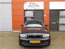 BMW 1-serie - 118d High Executive APK AIRCO ELEK RAMEN START/STOP