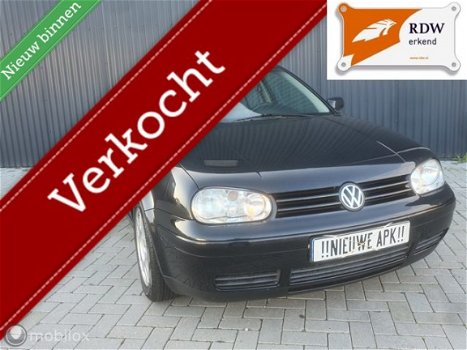 Volkswagen Golf - 1.6 Comfortline Luxe Nw APK Sportinterieur - 1