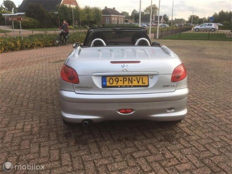 Peugeot 206 CC - cabriolet - 1