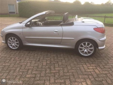 Peugeot 206 CC - cabriolet - 1