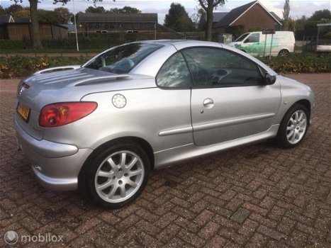 Peugeot 206 CC - cabriolet - 1