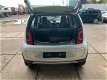 Volkswagen Up! - 1.0 75pk cross up 5DRS NAVI Airco PDC - 1 - Thumbnail