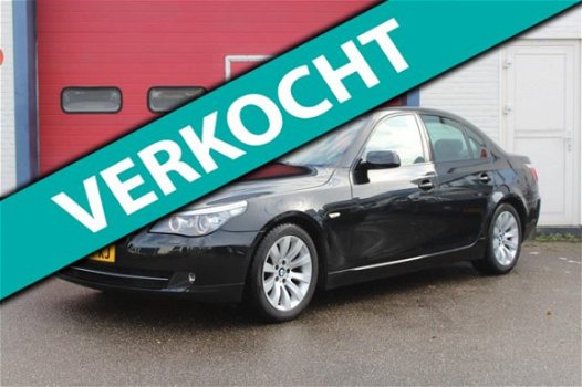 BMW 5-serie - 525i Nieuwe apk, 218PK, PDC, Navi, stoelverwarming, Airco, start/stop, Cruisecontrol - 1