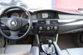 BMW 5-serie - 525i Nieuwe apk, 218PK, PDC, Navi, stoelverwarming, Airco, start/stop, Cruisecontrol - 1 - Thumbnail