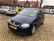 Volkswagen Touran - 1.9 TDI Optive II - 1 - Thumbnail