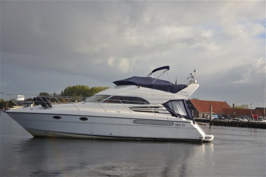 Fairline Phantom 42 - 2