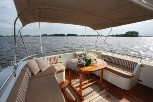 Aventura Trawler 55 Wheelhouse - 4