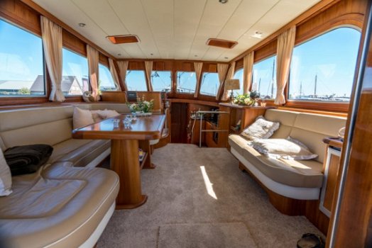 Aventura Trawler 55 Wheelhouse - 6