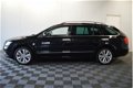 Skoda Superb Combi - 1.6 TDI automaat // PANO LEER TREKHAAK NAVI CRUISE CLIMA - 1 - Thumbnail