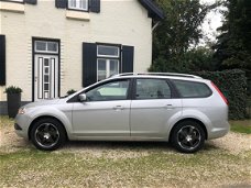 Ford Focus Wagon - 1.6 Comfort Focus WAGON 1.6 /TREKHAAK/CLIMA/CRUISE