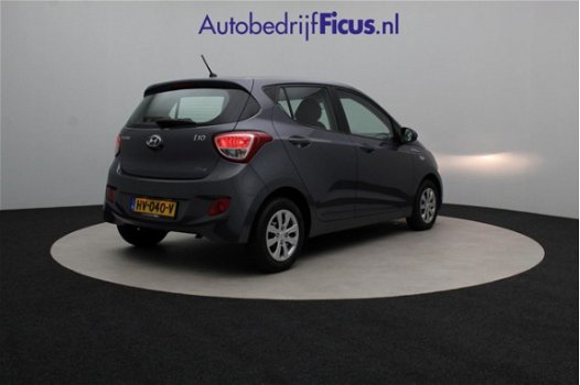 Hyundai i10 - 1.0i i-Motion Comfort MET AIRCO EN CRUISECONTROL - 1