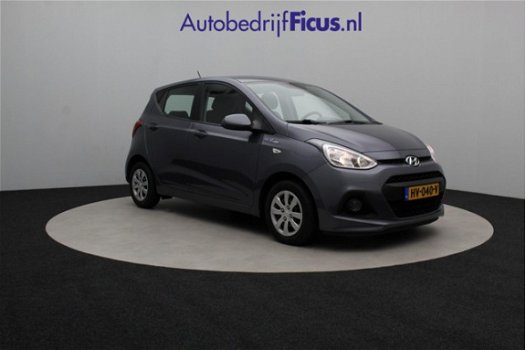 Hyundai i10 - 1.0i i-Motion Comfort MET AIRCO EN CRUISECONTROL - 1