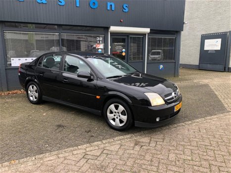 Opel Vectra - 1.8-16V Comfort - 1