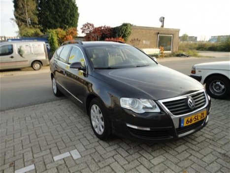 Volkswagen Passat Variant - 2.0 TDI Comfortline - 1