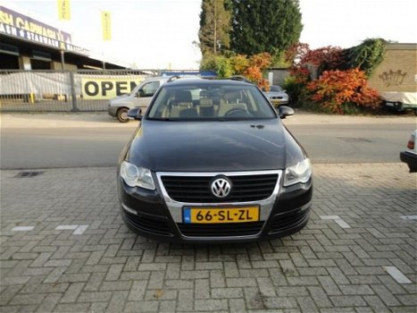 Volkswagen Passat Variant - 2.0 TDI Comfortline - 1