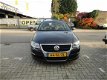 Volkswagen Passat Variant - 2.0 TDI Comfortline - 1 - Thumbnail