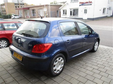 Peugeot 307 - 1.6-16V XT - 1