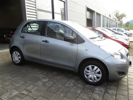 Toyota Yaris - 1.0 VVTi Acces - 1