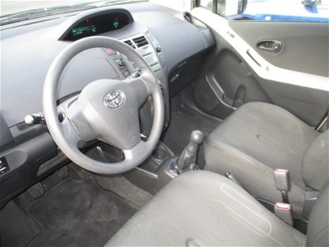 Toyota Yaris - 1.0 VVTi Acces - 1