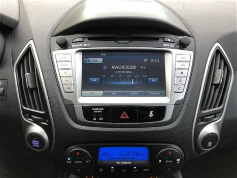 Hyundai ix35 - 2.0i 165pk i-Catcher Automaat Glazen dak, Leer, Camera, Navig., Climate, Cruise, 18'' - 1