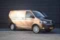 Volkswagen Transporter - 2.0 TDI 140pk DSG L1H1 T-Edition Airco Pdc Leder Schuifdak Navigatie - 1 - Thumbnail