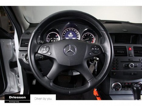 Mercedes-Benz C-klasse - 180 CGI BlueEFFICIENCY Avantgarde (Automaat - Trekhaak) - 1