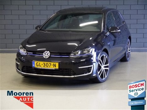 Volkswagen Golf - 1.4 TSI GTE | PANODAK | NAVIGATIE | 7% BIJTELLING | - 1