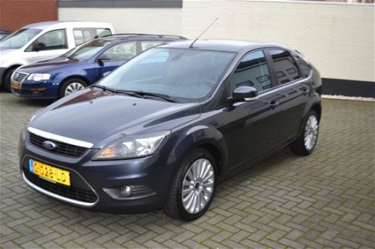 Ford Focus - 1.6-16V Titanium Business Pack LEDER / Climate / Alu inleg - 1