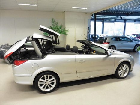 Opel Astra TwinTop - H 1.6 Enjoy Cruise Control, Airco, Parktronic Enz - 1