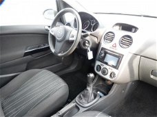 Opel Corsa - 1.4-16V Business (90PK) Airco / Navi / Lichtmetaal 16"