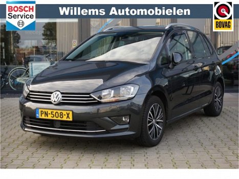 Volkswagen Golf Sportsvan - 1.6 TDI Comfortline Navigatie, Climate Control, Adaptive Cruise Control - 1