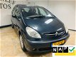 Citroën Xsara Picasso - 1.6i ZONDAG ' s open van 12-tot 17 uur - 1 - Thumbnail