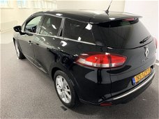 Renault Clio Estate - 0.9 TCe Limited Navigatie, Panoramadak, Parkeersensoren, Airco,