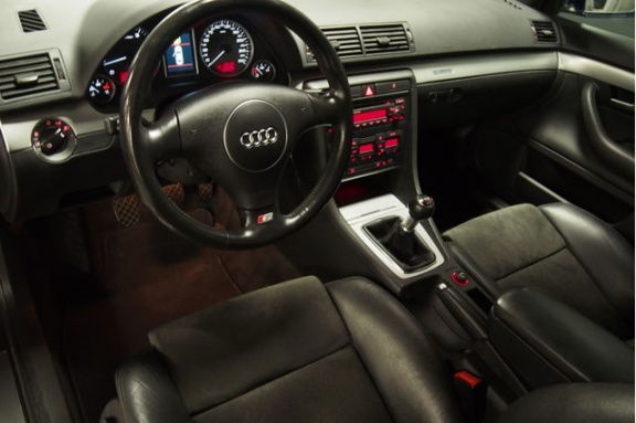 Audi S4 - Avant 4.2 V8 quattro S4 Youngtimer Prijs is incl Btw - Afbeelding 5
