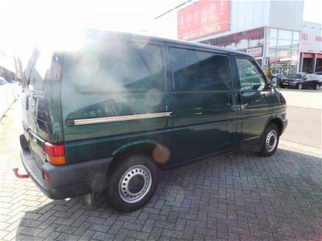 Volkswagen Transporter - 2.5 TDI 75kw/102pk L1H1 - 1