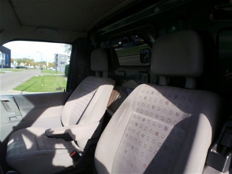 Volkswagen Transporter - 2.5 TDI 75kw/102pk L1H1 - 1