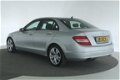 Mercedes-Benz C-klasse - 180k Aut Avantgarde [Bi-xenon Navi Parkeersensoren] - 1 - Thumbnail