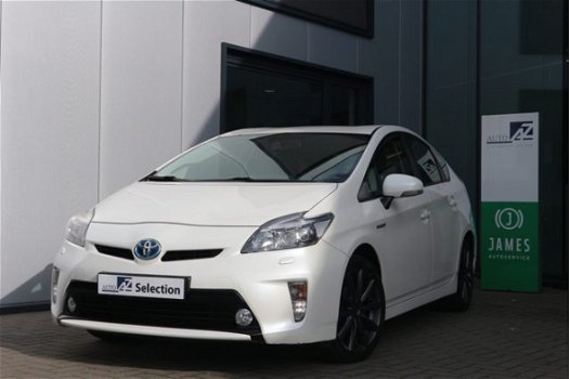 Toyota Prius - 1.8 Dynamic Business / Navigatie / Camera - 1